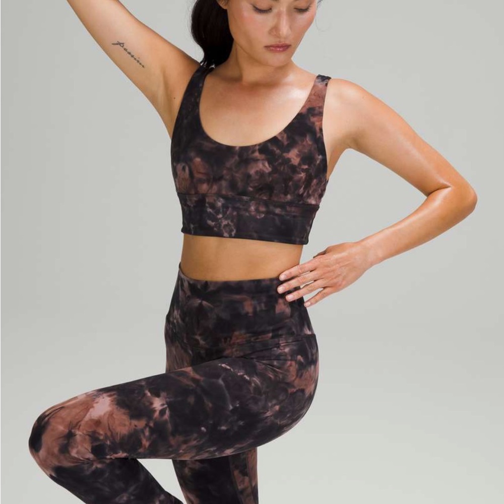 Lululemon Align A/B cup Reversible Bra size 8